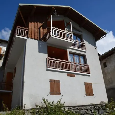 Confortable 85m² Pour 6 Pers. Avec Terrasse, A 300m Des Pistes A St Martin De Belleville - Fr-1-452-382